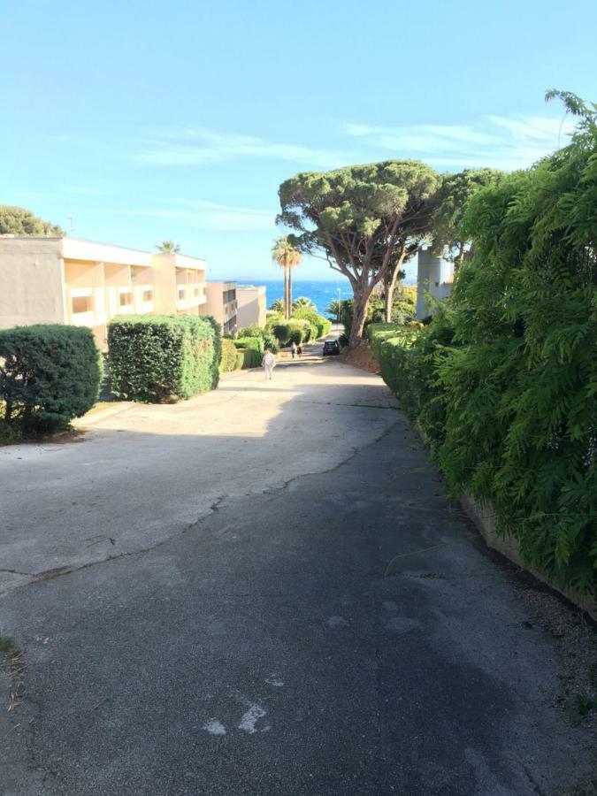 בנדול Les Hameaux De Provence - Piscine Et Place De Parking Privee - Acces Plage Et Sentier Du Littoral מראה חיצוני תמונה
